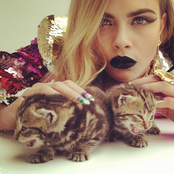 cara-delevingne-shot-by-nick-knight-for-showstudio-via-tfs-9